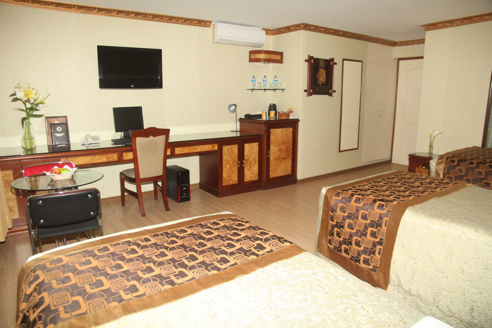 Hotel Oro Inn Lima Bagian luar foto