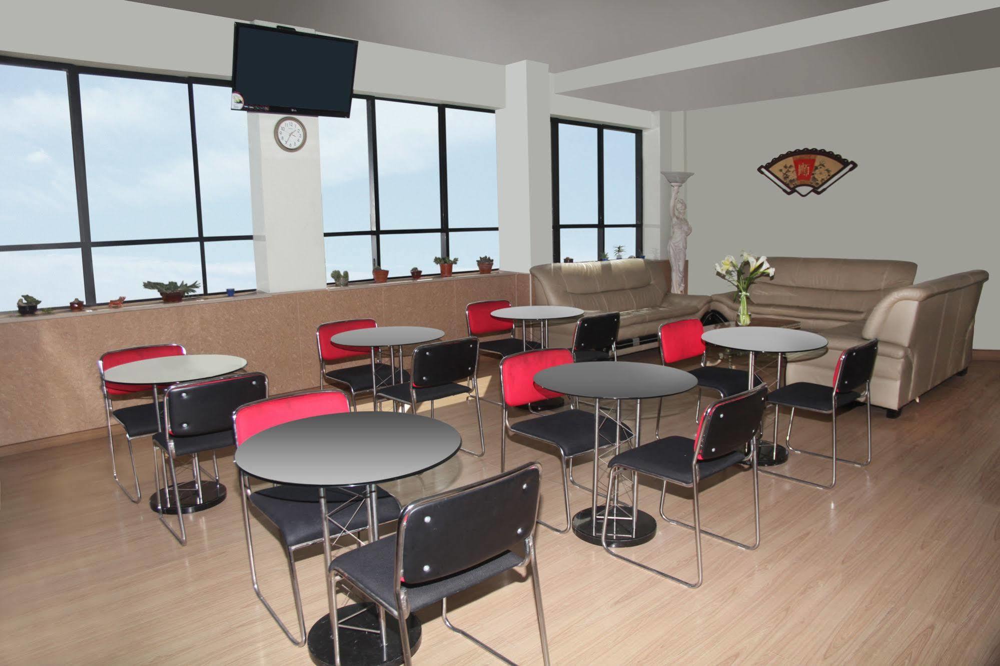 Hotel Oro Inn Lima Bagian luar foto